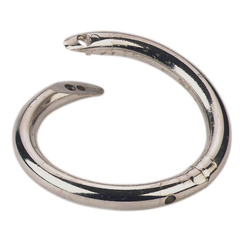 Actie - stierenneusring, vernikkeld, binnendiam. 57mm - 11141