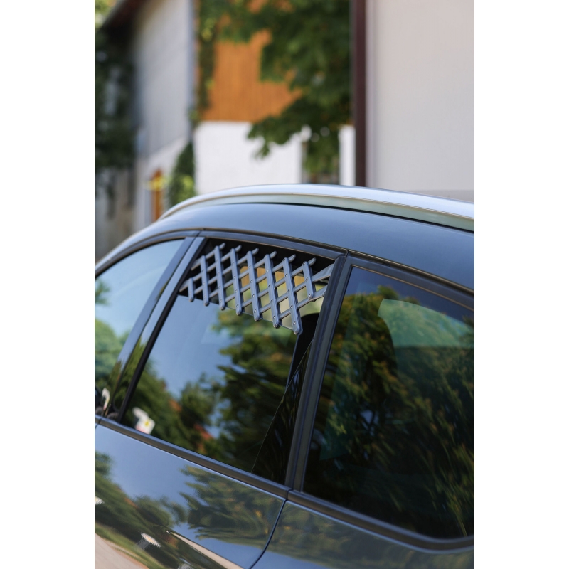 Grille d'a&eacute;ration pour voiture - 84650