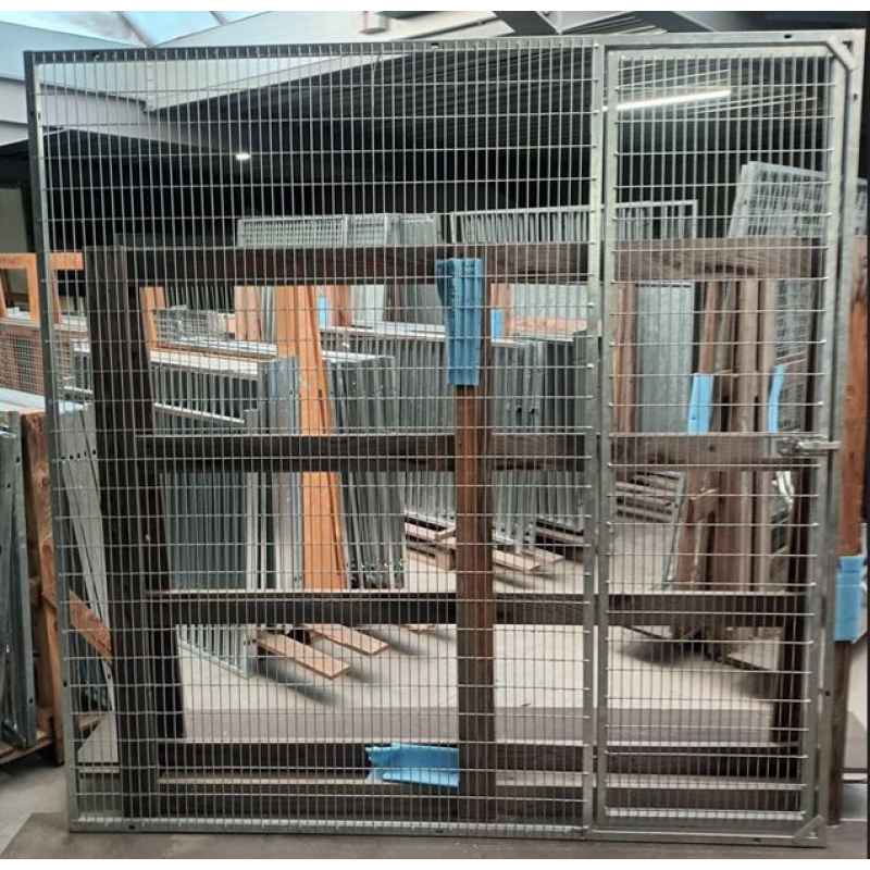 Voorpaneel gaas met deur - 200 x 200 - 25x75x3.2 - GP75201ZV